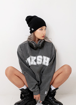 PNKSHK college sweatshirt